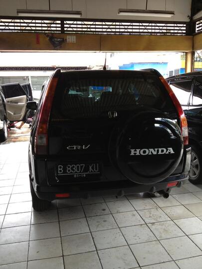 Jual honda CRV 2003 black A/T.. Mobil bagus dan terawat.. Cod jakarta