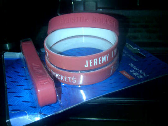 Labong Bball Corner >Jual Jersey NBA,Sweater NBA,Gelang NBA,Sleeve NBA,etc.(SUPPLIER)