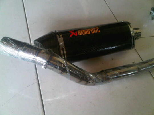 Akrapovic full system for NEW CBR 150R