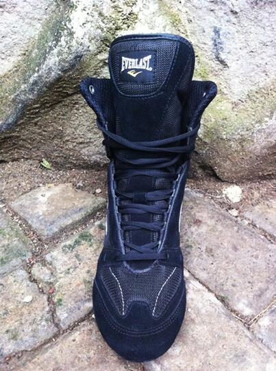 Terjual EVERLAST HI TOP BOXING SHOES 