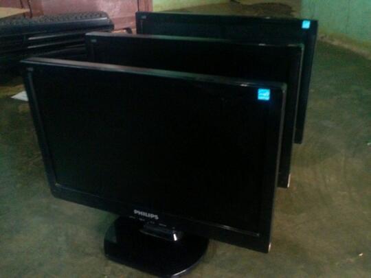 monitor philips i60e