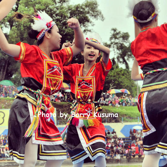 Erau Festival yang meriah