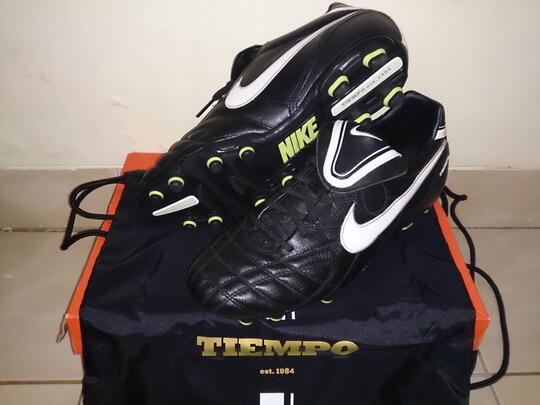 Sepatu Bola dan Futsal Nike Mercurial,T90,CTR,Vapor,Laser | Adidas F10 IN | ORIGINAL