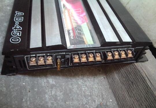 Terjual Power Amplifier Mobil BSE AB 