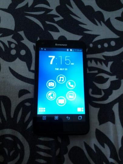 Lenovo S880 black kondisi 95%
