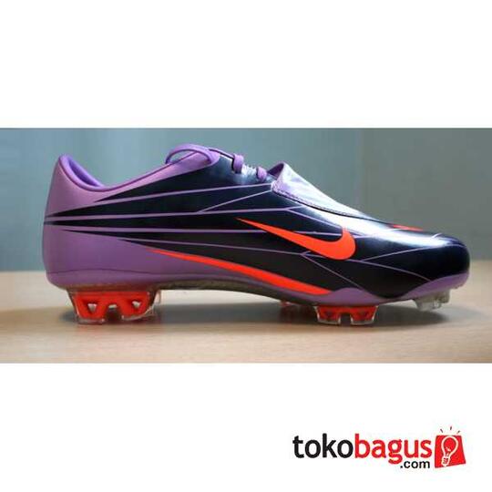 sepatu bola nike mercurial 2010