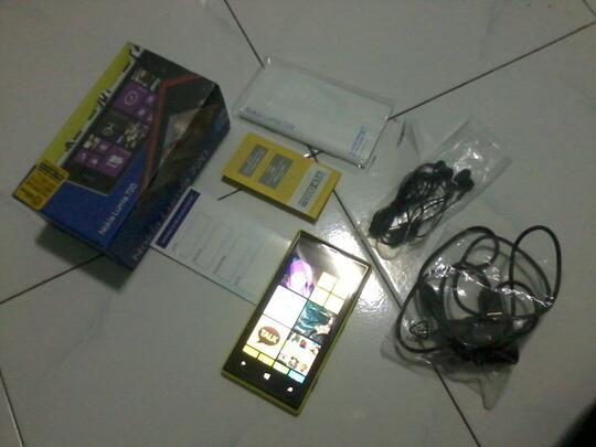jual nokia lumia 720 gan.