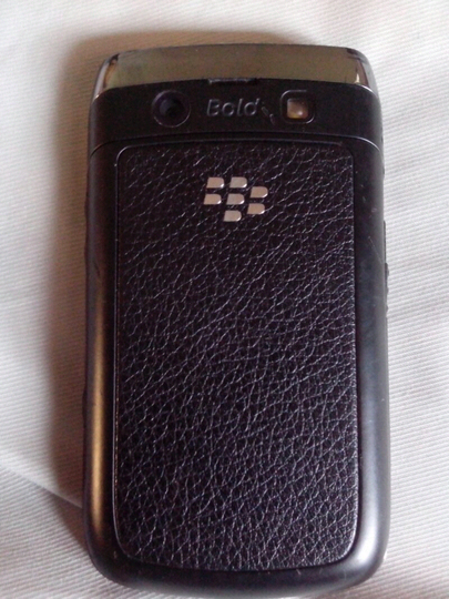 Jual BB Bold 9700 (Onyx 1) second batangan kondisi apa adanya