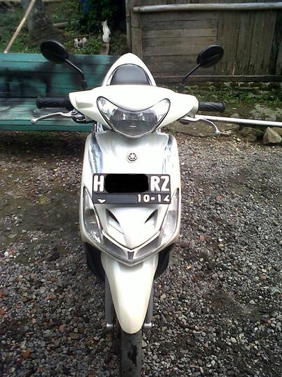 Yamaha mio sporty putih semarang 2009