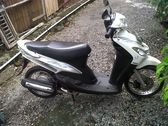 Yamaha mio sporty putih semarang 2009