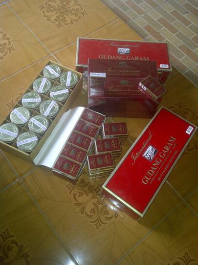 Jual Rokok Gudang Garam Filter 12 Harga Murah Di Lapak Phrawat Shop Bukalapak