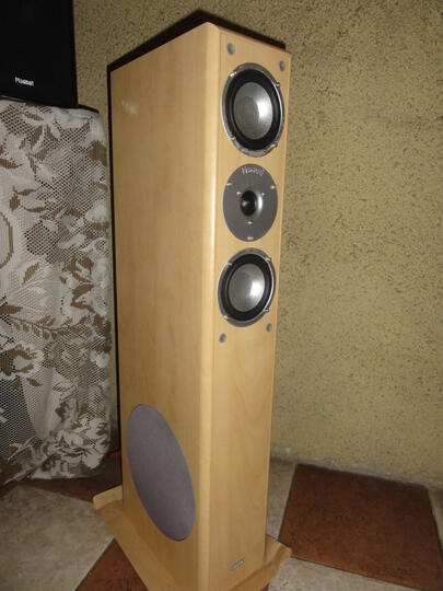 Floorstand Magnat Motion 990