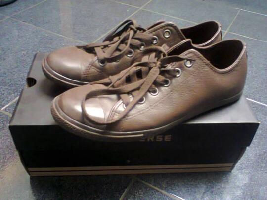 converse chestnut brown