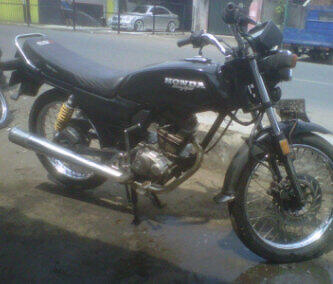 Terjual jual motor  gl 100 gl pro series honda  70 modif 