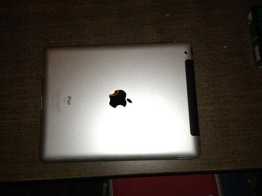 Ipad 2 16GB wifi+3G Mulus Ex cewek