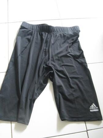 Terjual Celana  Baselayer Adidas  Techfit ORI sepeda  running 