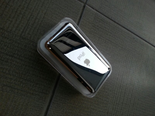 jual iPod 4th gen, 8GB