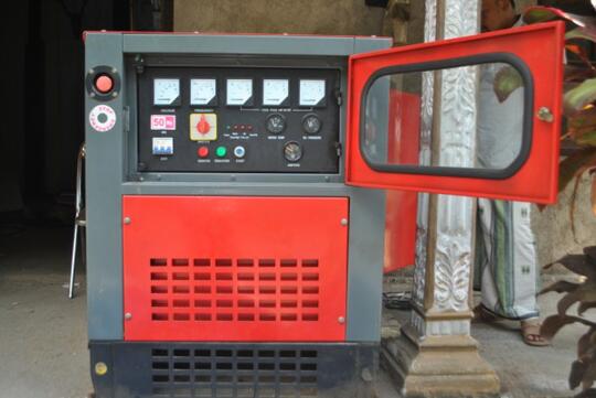 GENSET morris 8KW - silent - magelang