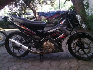 suzuku satria FU