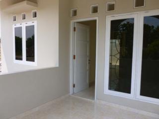 24+ Rumah Dijual Di Bsd Butuh Uang Background
