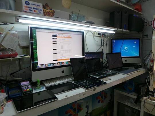 Terjual Di Butuhkan Teknisi Hp Sistem Bagi Hasil Di Itc Roxymas Samsung Sony Blackberry Kaskus