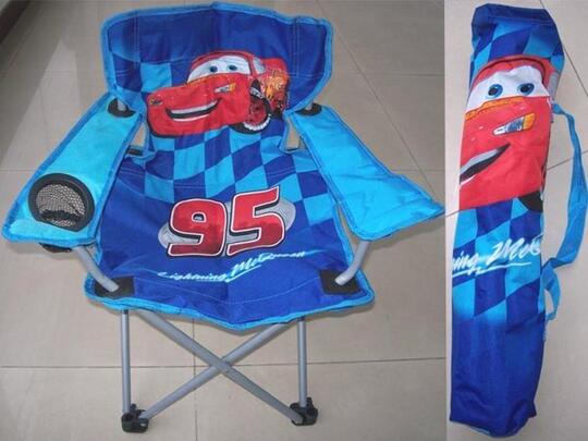 Mcqueen cars Artis chair buat si kecil, mau ?
