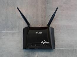 JUAL ROUTER WIRELESS DLINK 605L BARU PAKE SEHARI UNTUK COBA AJA