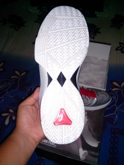 sepatu basket original peak tony parker...not nike,kobe,jordan