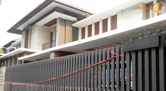 RUMAH BARU DAN MEWAH DYNASTY ATUT (BERSAUDARA)