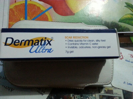Dermatix dan Gly Derm salep penghilang bekas luka atau operasi dan luka bakar