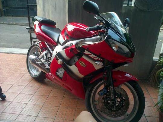 Yamaha R 6 2003