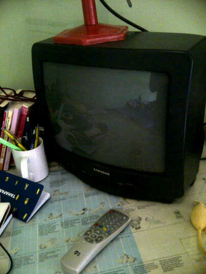 tv 14 inch SAMSUNG plus antena remote jogja