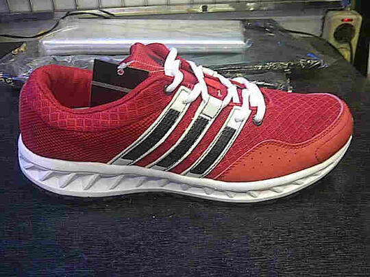 terjual sepatu running adidas nike reebok dll jogja terjual sepatu running adidas nike reebok dll jogja