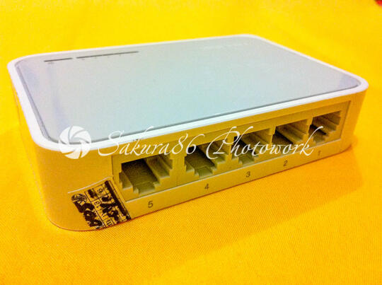 Dijual Switch Hub 5 Port merk TP Link seri TL-SF1005D