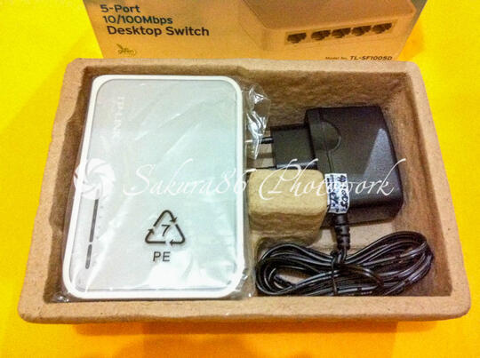 Dijual Switch Hub 5 Port merk TP Link seri TL-SF1005D