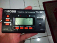 BOSS TU 80 ( tuner dan metronome ) Muulussss