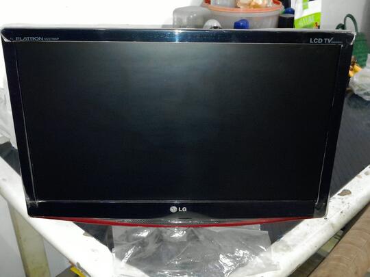 Terjual Jual LCD Monitor+TV LG M227WAP 