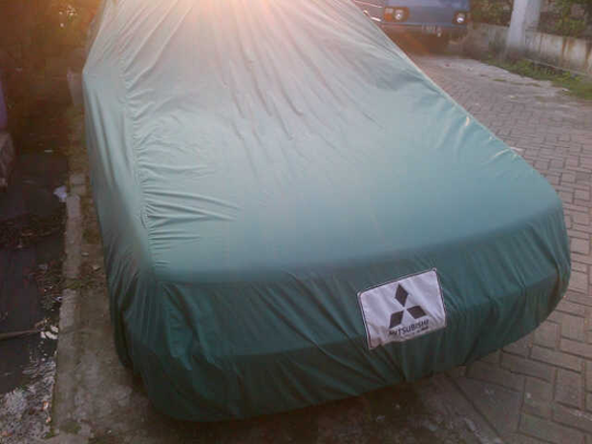 Stylist n Optimize Auto Car Cover (selimut mobil)