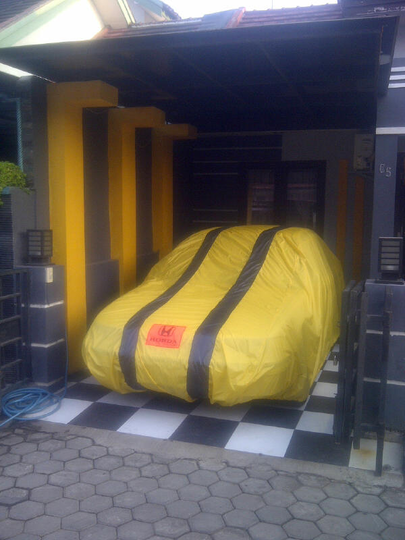 Stylist n Optimize Auto Car Cover (selimut mobil)