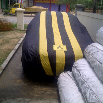 Stylist n Optimize Auto Car Cover (selimut mobil)