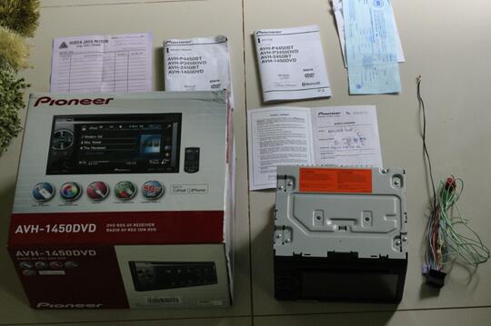 HEAD UNIT PIONEER 1450DVD BARU 3 BULAN PAKE MASIH GARANSI DAN KINYIS KINYIS