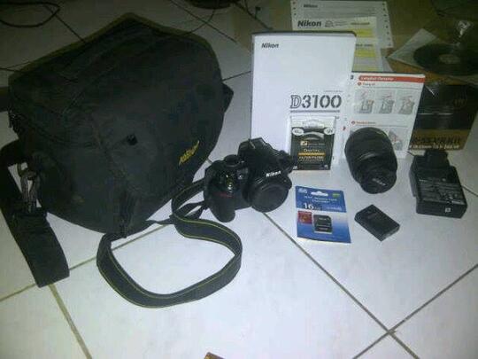 WTS kamera Nikkon D3100 kit 18-55mm vr murah bandung