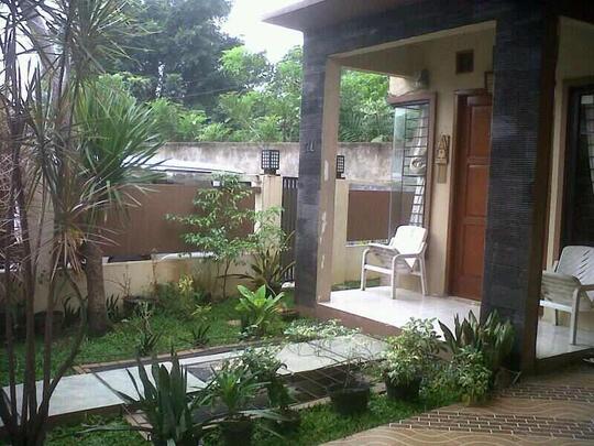 Rumah Griya Ciledug Bebas Banjir