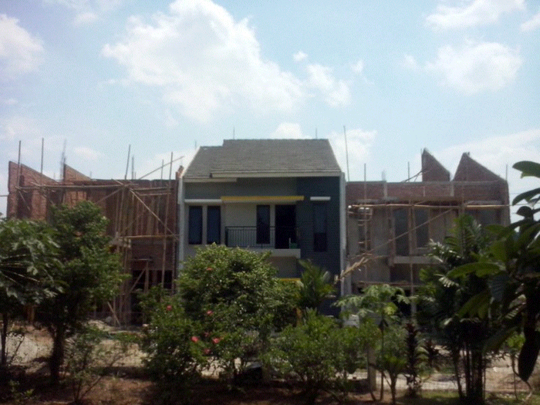 MINIMALIS TOWNHOUSE DP DISCOUNT 50%., free BPHTB