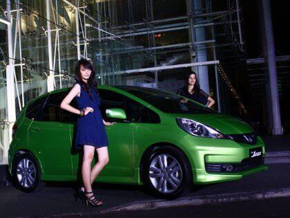 Harga Honda Mobilio CRV HONDA JAZZ HONDA Freed Honda Brio Satya murah indonesia!!!!