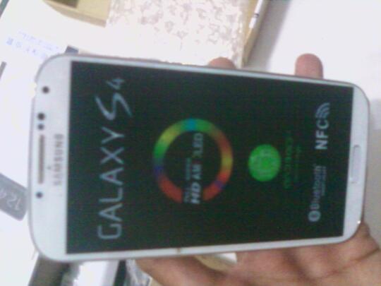 Samsung Galaxy s4 white new