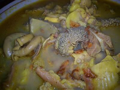 Mengenal Berbagai Menu di RM Padang