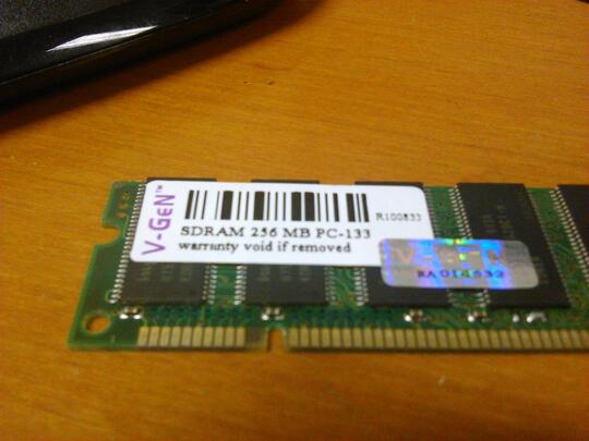 SDRAM V-GEN 256MB PC-133 Garansi 7 Turunan