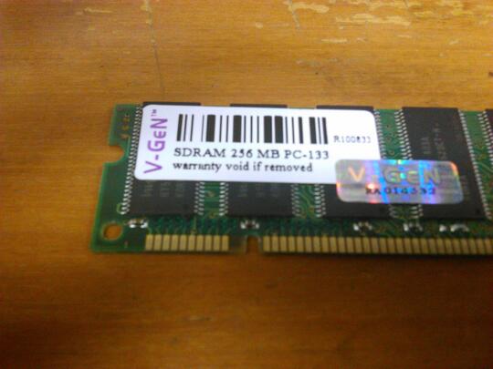SDRAM V-GEN 256MB PC-133 Garansi 7 Turunan