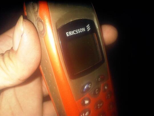*****ERICSSON R310 ORANGE*****